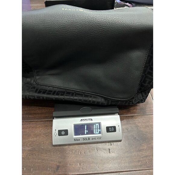 Tommy Hilfiger NWT Black Logo Tote Bag Multiple Compartments Leather Handles - Picture 11 of 11